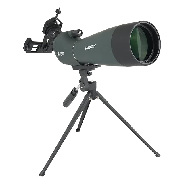 Longue-vue coudée SVBONY SV28 20-60×80 sur son trépied de bureau